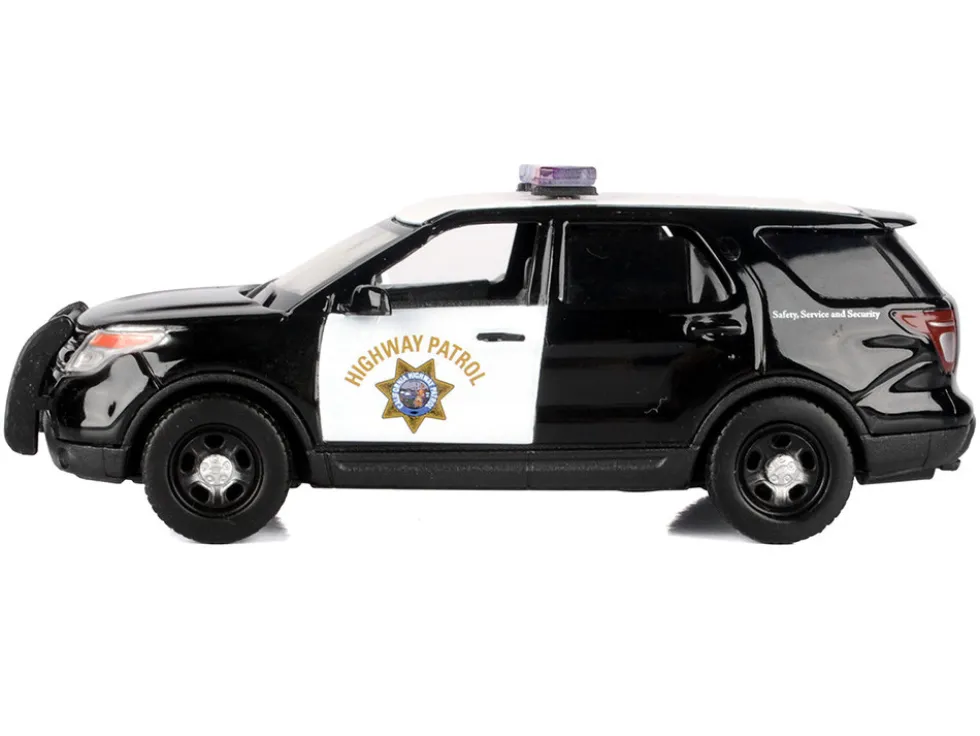 2015 Ford Police Interceptor Utility "California Highway Patrol" Black and White "Law Enforcement and Public Service" Series 1/43 Diecast Model Car by Motormax