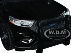 2022 Ford Police Interceptor Utility California Highway Patrol Black and White 1/24 Diecast Model Car Motormax 76991