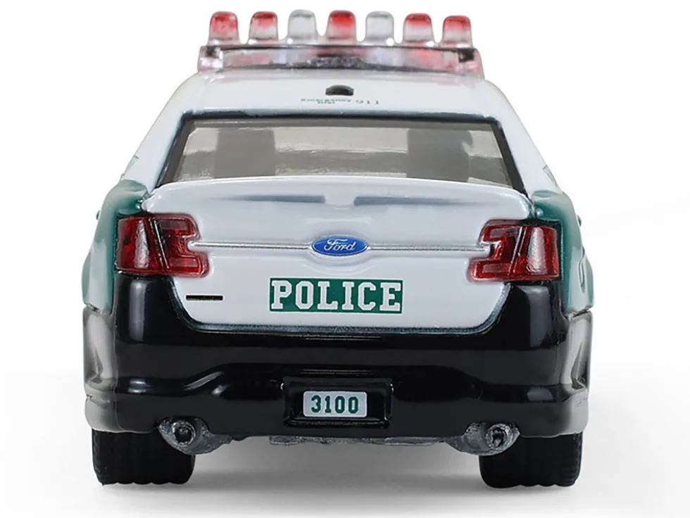 2014 Ford Taurus "New York Police Department (NYPD) Vintage Tribute Livery" Green and Black with White Top "Hot Pursuit" Series 47 1/64 Diecast Model Car by Greenlight