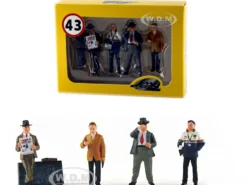 Four Team Managers Set 4 Figurines 1/43 Diecast Model Cars Le Mans Miniatures 43002M