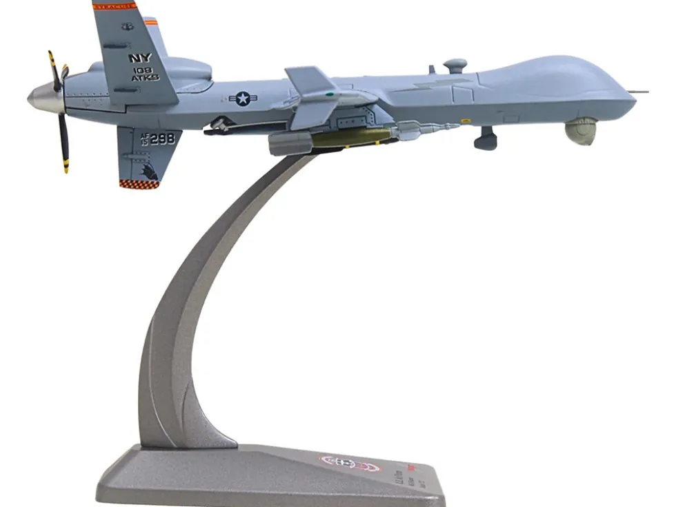 General Atomics MQ-9A Reaper Block 5 UAV "New York Air National Guard, 108th Attack Squadron, Hancock Field Air National Guard Base" United States Air Force "Military" Series 1/72 Diecast Model Airplane by Herpa