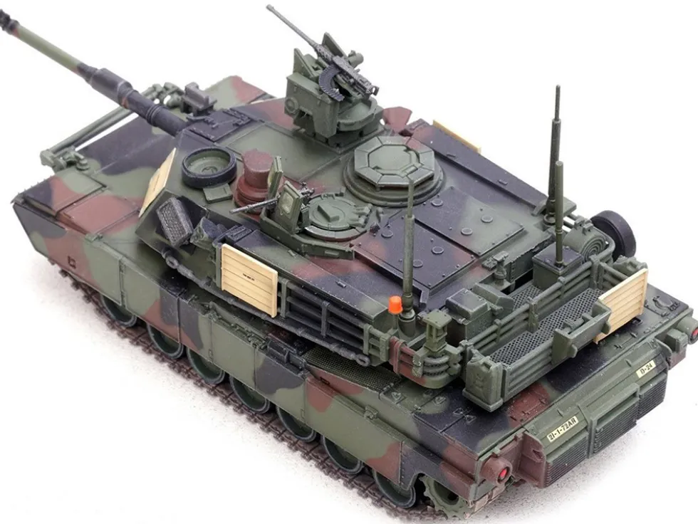 General Dynamics M1A2 SEP V2 Abrams Tank "1st Battalion, 72nd Armor Regiment, 2nd Infantry Division, South Korea" United States Army 1/72 Diecast Model by Panzerkampf