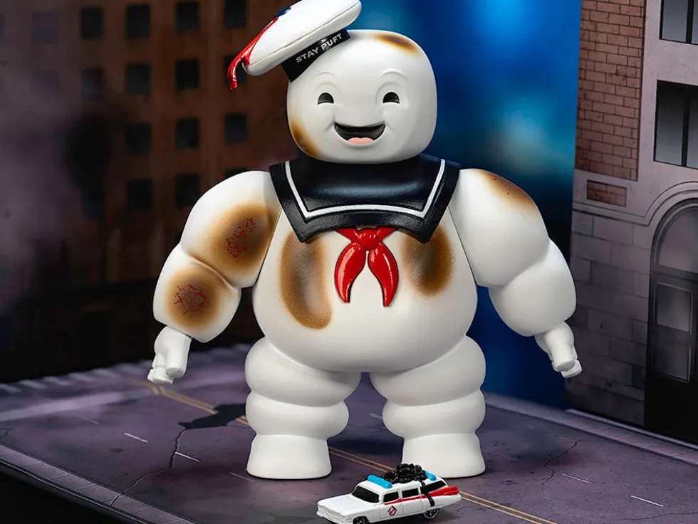 Ghostbusters 6" Stay Puft Marshmallow Man Figure with Nano Ecto-1 Car Diorama Set "Ghostbusters" (1984) Movie "Next Level" Series Model by Jada