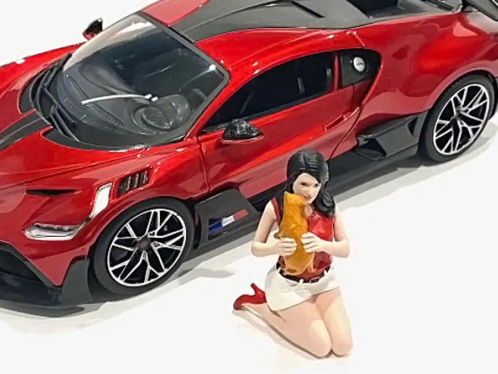 Girls Night Out Gigi with Cat Figurine for 1/24 Scale Models American Diorama 76404