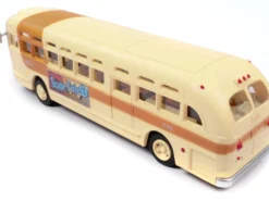 GMC PD-4103 Transit Bus #948 Beige MTA Miami 1/87 HO Scale Model Classic Metal Works CMW32319