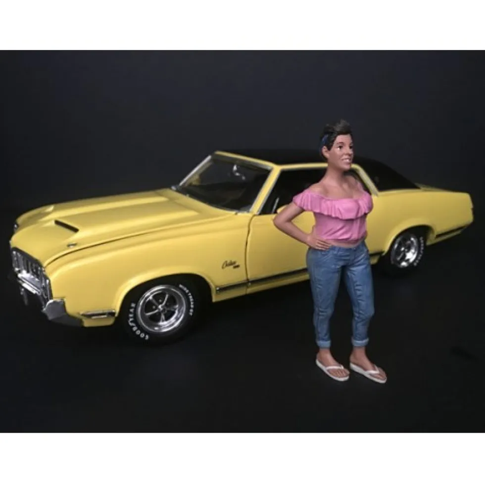 Hanging Out II Gloria Figurine 1/18 Scale Models American Diorama 38182