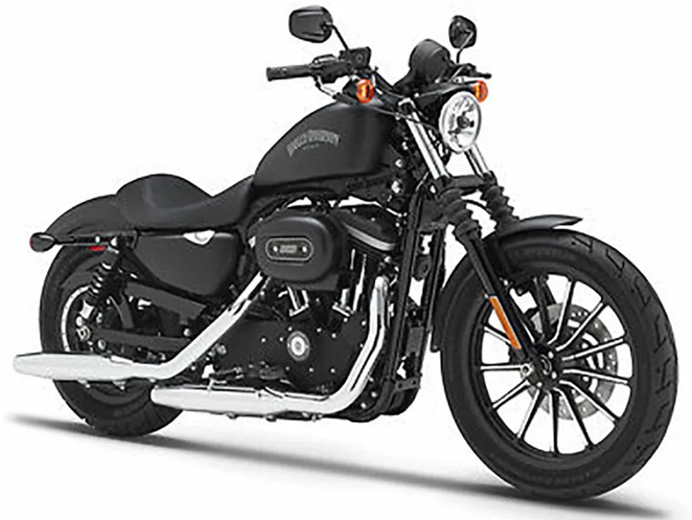 2013 Harley Davidson Sportster Iron 883 Motorcycle Model 1/12 Maisto 32326