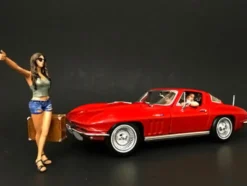 Hitchhiker 2 piece Figurine Set Green Shirt for 1/24 Scale Models American Diorama 23996G