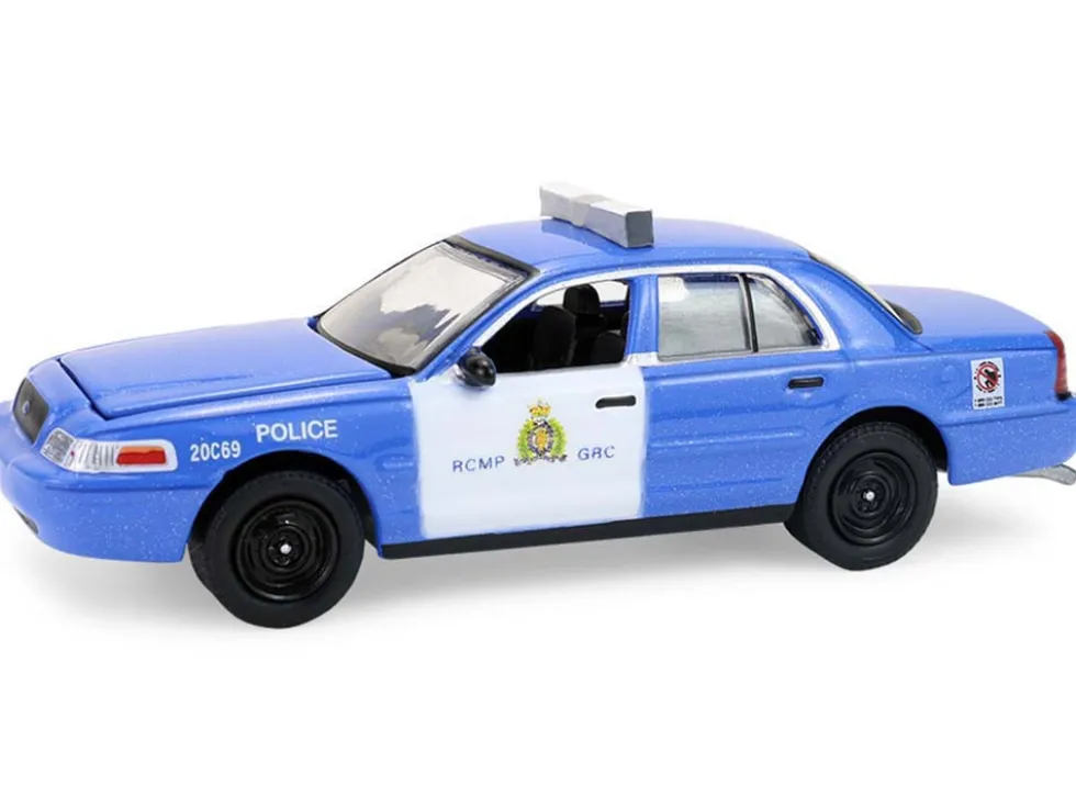 Hot Pursuit - Canada Special Edition Set of 6 Police Cars 1/64 Diecast Model Cars by Greenlight