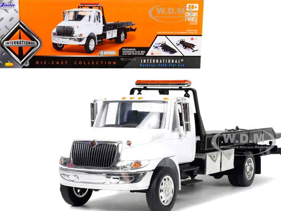International DuraStar 4400 Flatbed Tow Truck White 1/24 Diecast Model Jada 34040