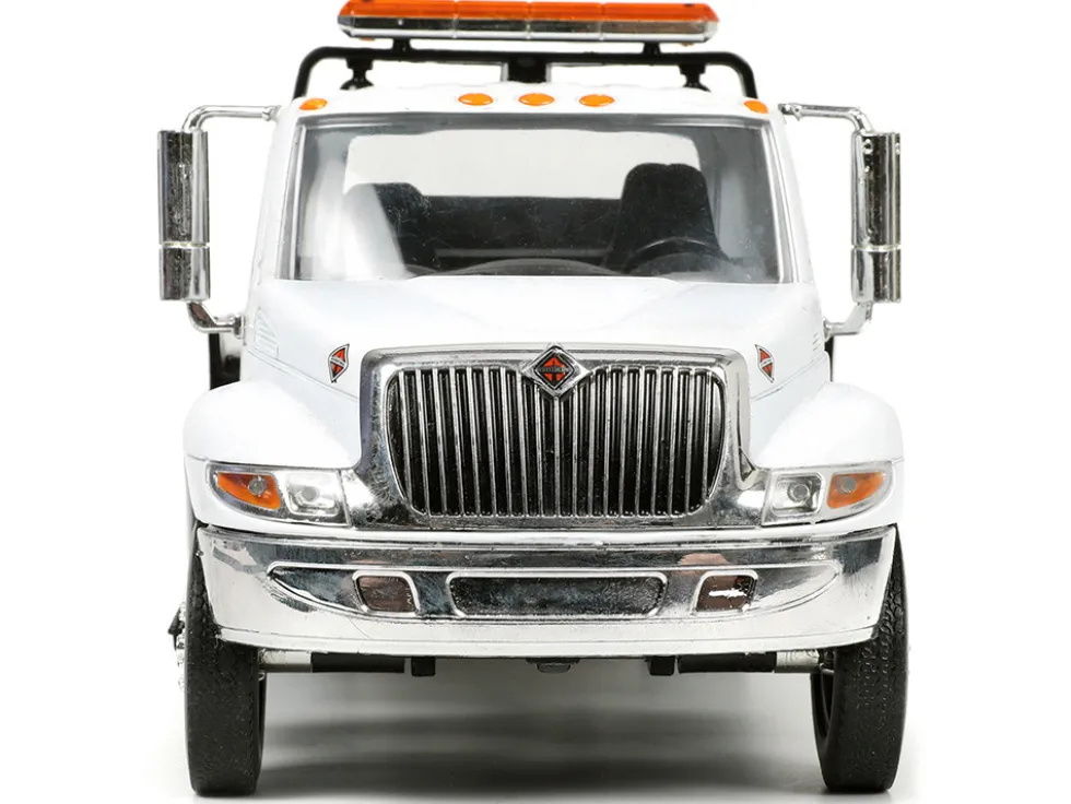 International DuraStar 4400 Flatbed Tow Truck White 1/24 Diecast Model Jada 34040