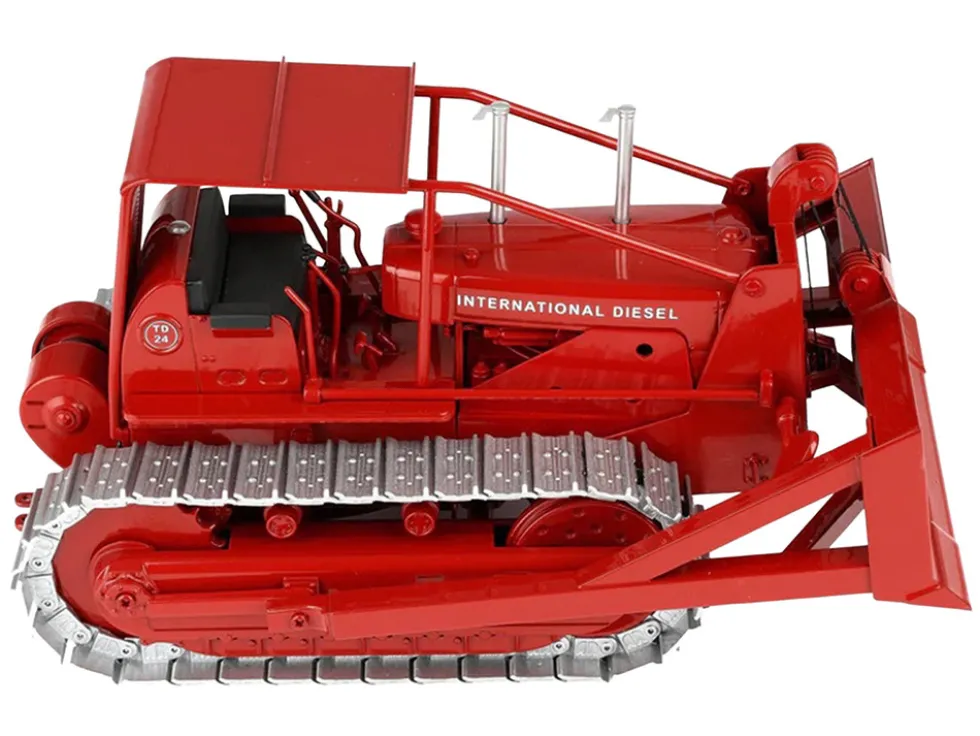 International Harvester TD-24 Crawler with ROPS and Hydraulic Front Blade Red "Classic Series" 1/25 Diecast Model by SpecCast