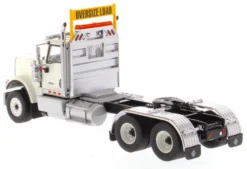 International HX520 Day Cab Tandem Tractor White 1/50 Diecast Model Diecast Masters 71001