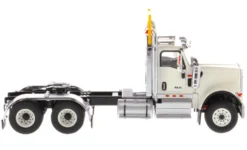 International HX520 Day Cab Tandem Tractor White 1/50 Diecast Model Diecast Masters 71001