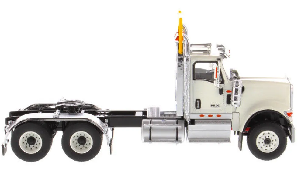 International HX520 Day Cab Tandem Tractor White 1/50 Diecast Model Diecast Masters 71001