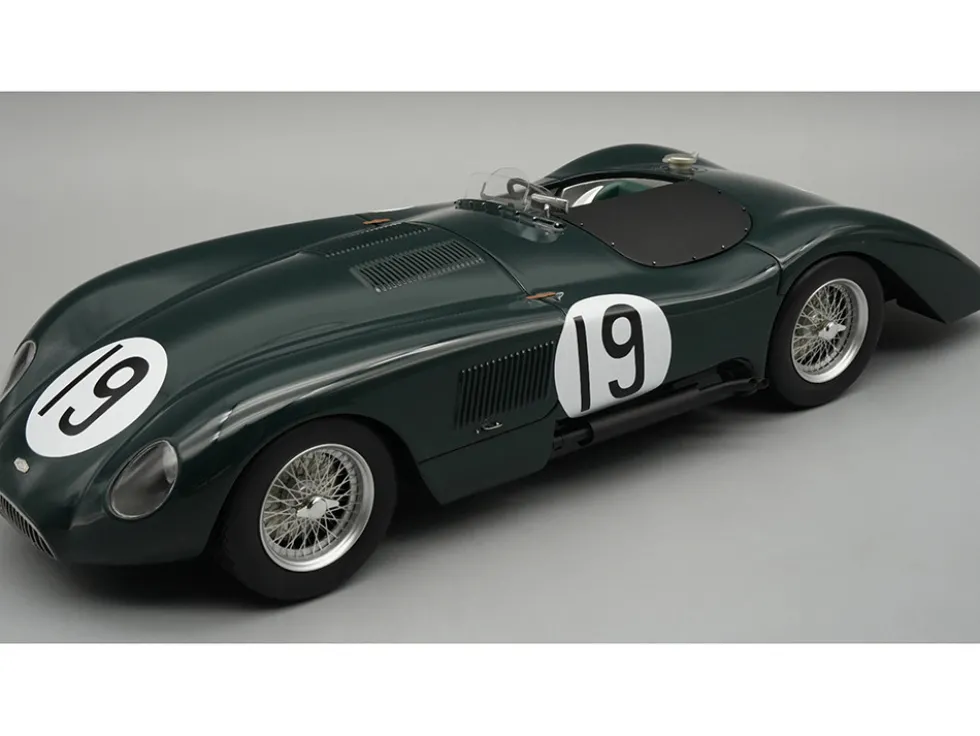 Jaguar C-Type Longtail #19 Peter Whitehead - Ian Stewart "24 Hours of Le Mans" (1952) "Mythos Series" with Display Case Limited Edition to 55 pieces Worldwide 1/18 Model Car by Tecnomodel