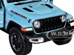 2021 Jeep Gladiator Rubicon (Closed Top) Pickup Truck Blue with Black Top 1/27 Diecast Model Car by Motormax