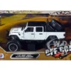 2021 Jeep Gladiator Rubicon Off-Road Pickup Truck White Black Top Off Road Series 1/27 Diecast Model Car Motormax 79145