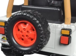 1992 Jeep Wrangler #12 White and Red Jurassic World Movie 2015 Hollywood Rides Series 1/24 Diecast Model Car Jada 97806