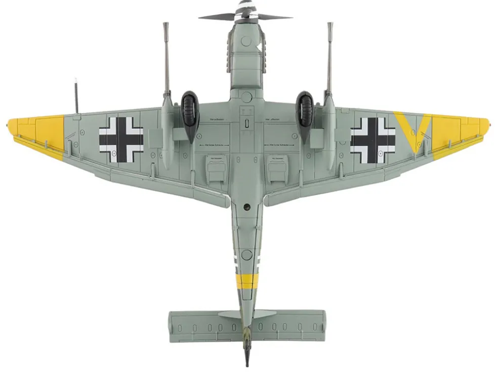 Junkers Ju 87G-2 Stuka Aircraft "WNr. 494193, Tank Buster, Stab. SG 2, Slovakia" (1944) German Luftwaffe "Air Power Series" 1/72 Diecast Model by Hobby Master