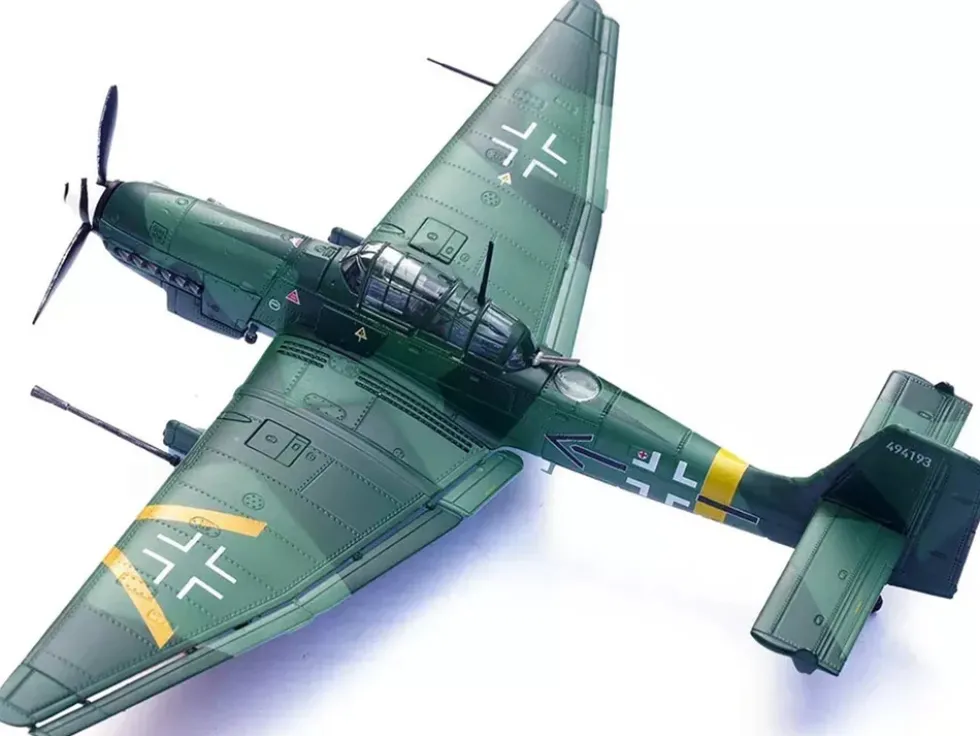 Junkers Ju 87G2 Stuka Bomber Aircraft "10.(Pz)/SG 2 Immelmann, Oberst Hans-Ulrich Rudel, Slovakia" (1944) German Luftwaffe "Wing" Series 1/72 Diecast Model by Panzerkampf