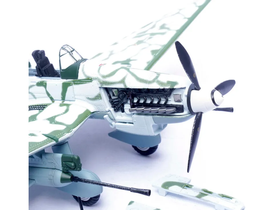 Junkers Ju 87G2 Stuka Bomber Aircraft "10.(Pz)/SG 2 Immelmann, Markisch Friedland, Pomerania" (1945) German Luftwaffe "Wing" Series 1/72 Diecast Model by Panzerkampf