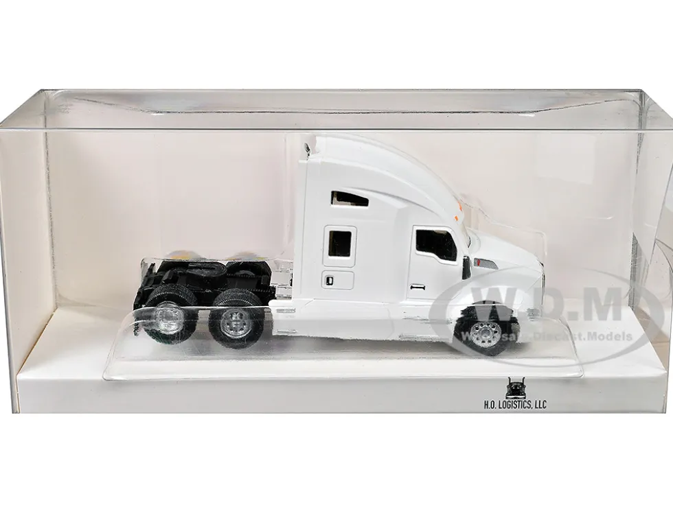 Kenworth T680 Sleeper Cab White 1/87 (HO) Plastic Model Car by HO Logistics