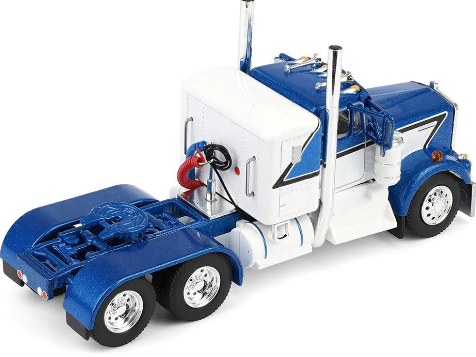 Kenworth W900A with 36" Sleeper and 45' Wilson Vintage Livestock Trailer Mariner Blue and White with Silver Trailer 1/64 Diecast Model by DCP/First Gear