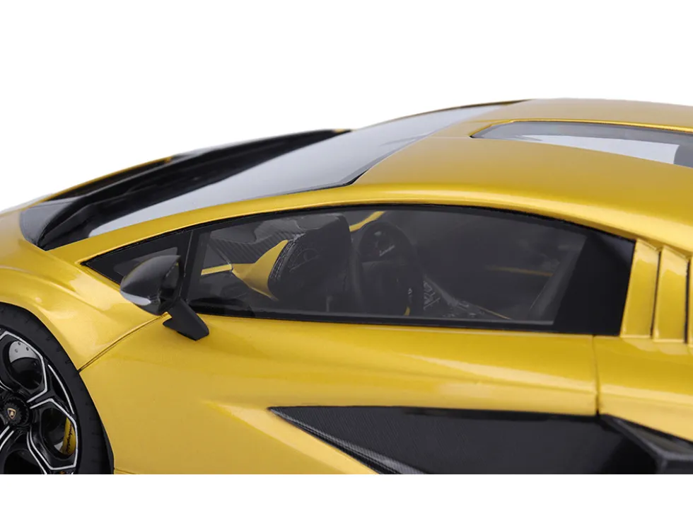 Lamborghini Countach LPI 800-4 New Giallo Orion Gold Metallic 1/18 Model Car by Top Speed