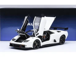 Lamborghini Diablo GTR Impact White 1/18 Model Car by Autoart