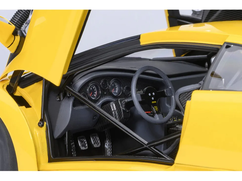 Lamborghini Diablo GTR Superfly Yellow 1/18 Model Car by Autoart