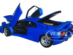 Lamborghini Diablo SE30 Blu Sirena Blue Metallic 1/18 Model Car Autoart AA79156