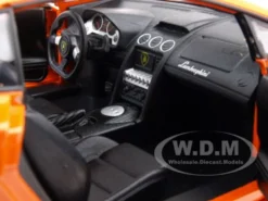 Lamborghini LP 560-4 Orange 1/18 Diecast Car Model Motormax 79152