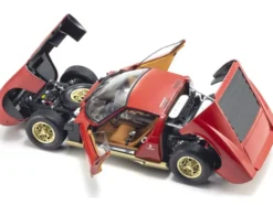 Lamborghini Miura P 400 Red with Gold Accents 1/18 Diecast Model Car by Kyosho