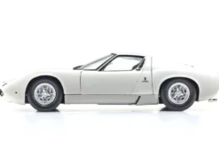 Lamborghini Miura P 400 White 1/18 Diecast Model Car by Kyosho
