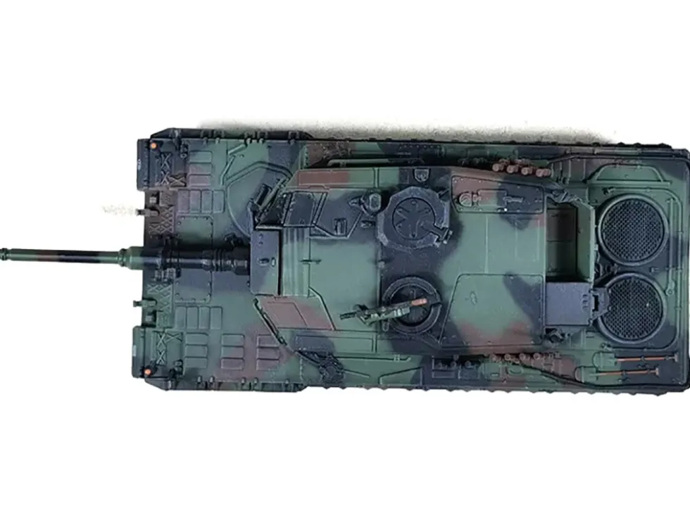Leopard 2A4 Main Battle Tank with Snorkel "NATO Camouflage" German Army "Armor Premium" Series 1/72 Diecast Model by Panzerkampf