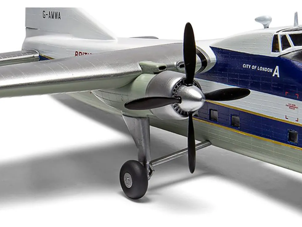 Level 2 Model Kit Bristol Superfreighter Freighter Aircraft "British United Air Ferries (BUAF)" 1/72 Plastic Model Kit by Airfix