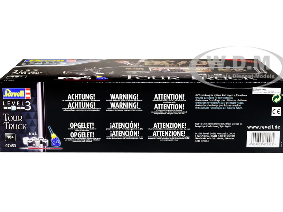 Level 3 Model Kit Kenworth Tour Truck AC/DC Rock or Bust 1/32 Scale Model Revell 07453