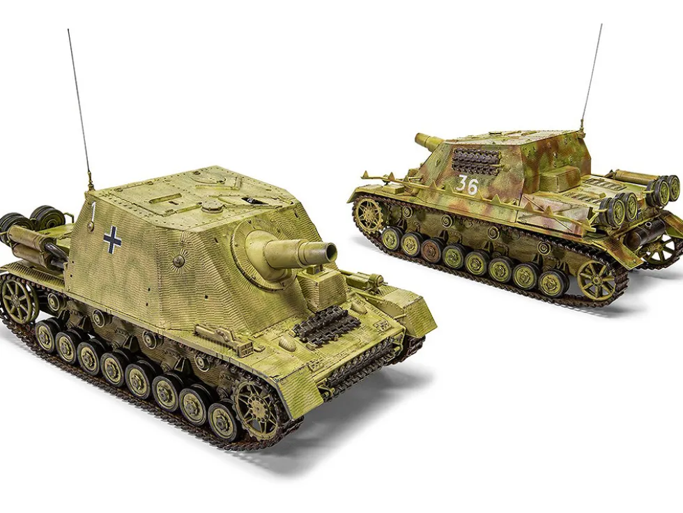 Level 3 Model Kit Sturmpanzer IV Brummbar "Mid Version" Tank with 2 Scheme Options 1/35 Plastic Model Kit by Airfix