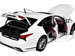Lexus LS500h Sonic White Metallic Crimson Black Interior 1/18 Model Car Autoart 78866