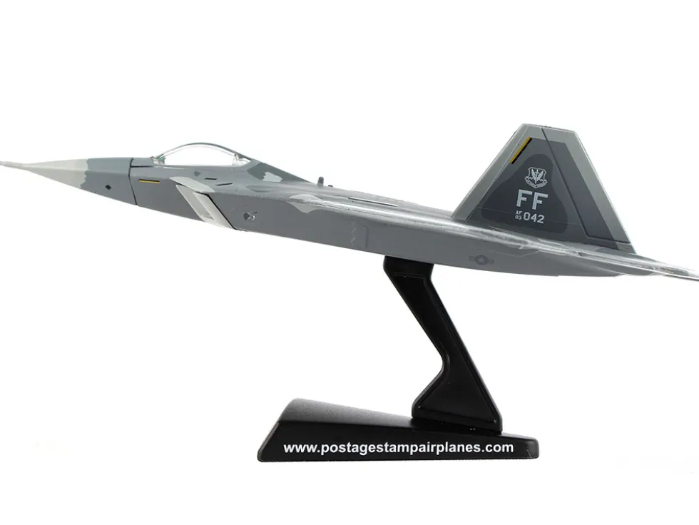 Lockheed Martin F 22 Raptor Fighter Aircraft United States Air Force 1/145 Diecast Model Airplane Postage Stamp PS5382-1