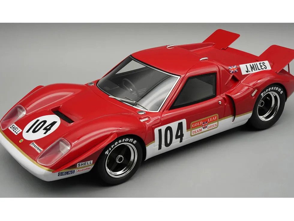 Lotus 62 #104 John Miles "Gold Leaf Team Lotus" Winner "Guards Trophy Brands Hatch" (1969) "Mythos Series" with Display Case Limited Edition to 75 pieces Worldwide 1/18 Model Car by Tecnomodel