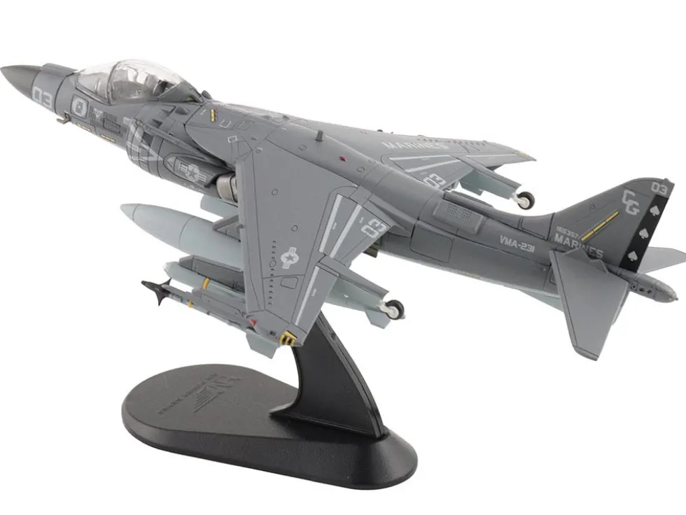 McDonnell Douglas AV-8B Plus Harrier II Aircraft "165357, VMA-231 Ace of Spades, Operation Inherent Resolve, USCENTCOM" (2017) United States Marine Corps "Air Power Series" 1/72 Diecast Model by Hobby Master