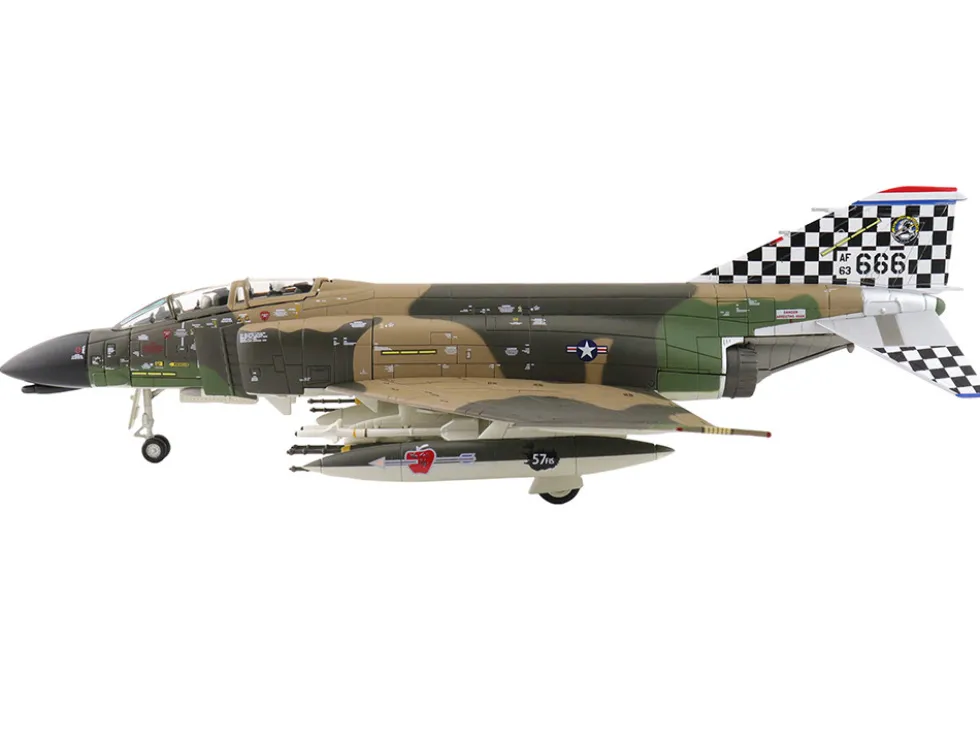 McDonnell Douglas F-4C Phantom II Fighter-Bomber Aircraft "63-7666, William Tell, 57th FIS, Keflavik Airport, Iceland" (1977) United States Air Force "Air Power Series" 1/72 Diecast Model by Hobby Master