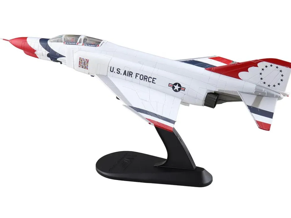 McDonnell Douglas F-4E Phantom II Fighter-Bomber Aircraft "Thunderbirds, with Decals for No.1 to 7 planes, 1973/74 Season" United States Air Force "Air Power Series" 1/72 Diecast Model by Hobby Master