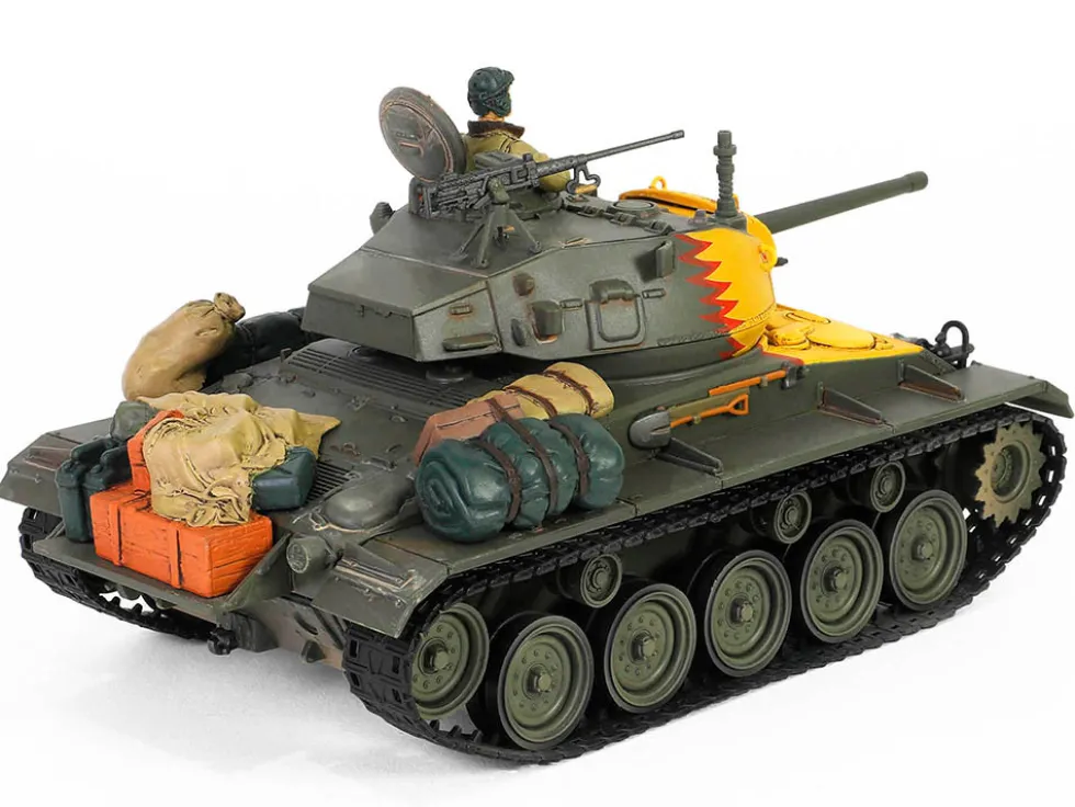 M24 Chaffee Light Tank Tiger Face 79th Tank Btn Han River South Korea 1950 United States Army Armoured Fighting Vehicle Series 1/32 Diecast Model Forces of Valor FOV-801002B