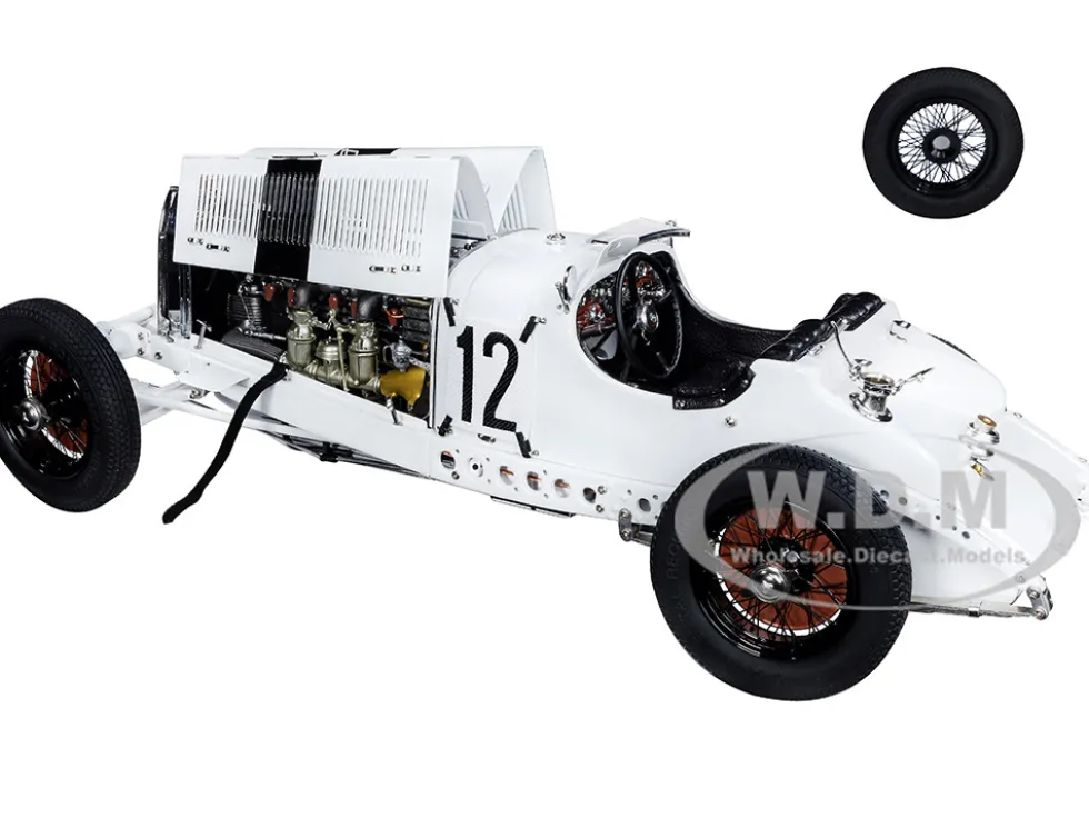 Mercedes Benz SSKL #12 Otto Merz Grand Prix Germany 1931 Limited Edition 600 pieces Worldwide 1/18 Diecast Model Car CMC M-189