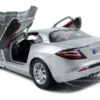 Mercedes Mclaren SLR Silver 1/24 Diecast Model Car Motormax 73306