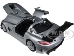 Mercedes SLS AMG GT3 Silver 1/24 Diecast Car Model Motormax 73356