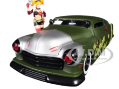 1951 Mercury Matt Green Harley Quinn Diecast Figure DC Comics Bombshells Series 1/24 Diecast Model Car Jada 30456